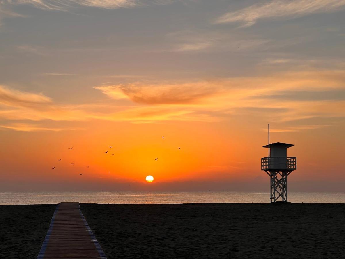 Apartment Marisol Playa Andalusia 150 M From The Beach, Spain