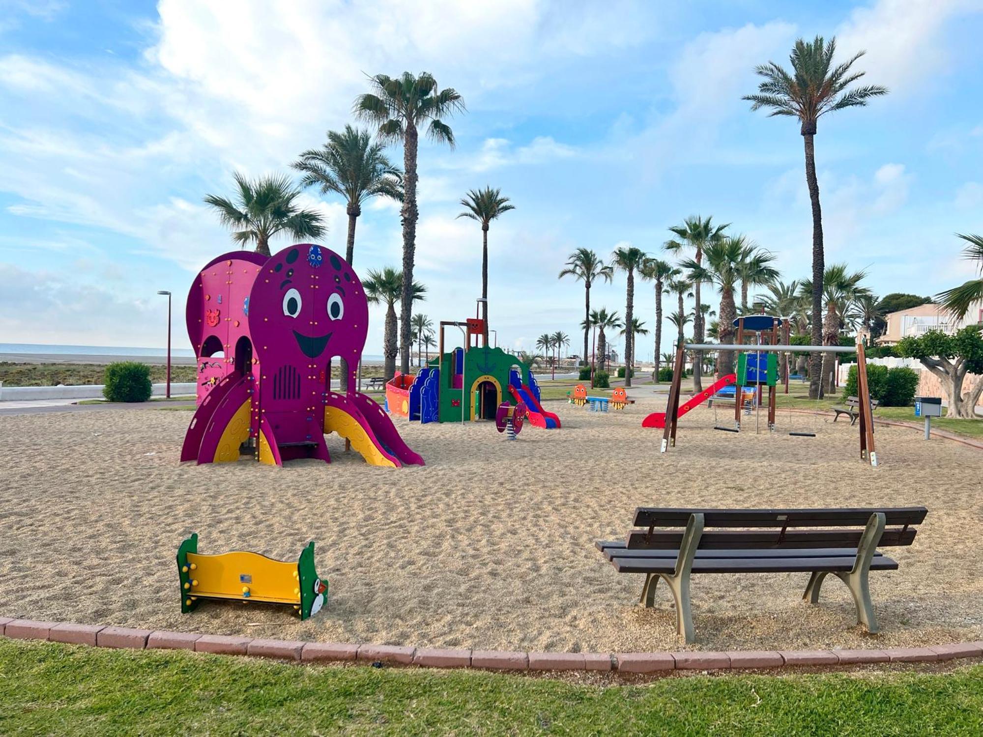 Apartment Marisol Playa Andalusia 150 M From The Beach, Spain Vera